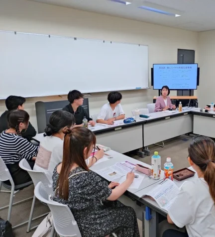 Takushoku University